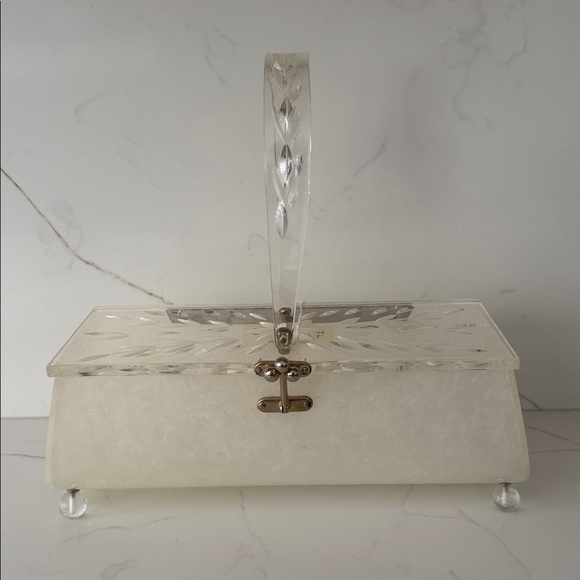 Vintage Other - Vintage 1950s Lucite Carved Purse